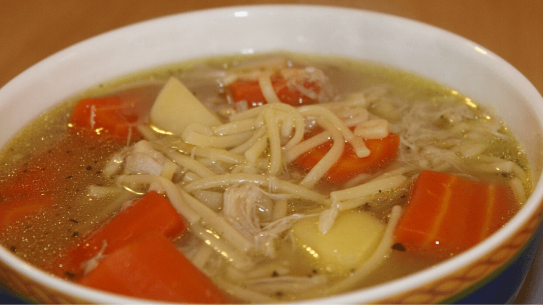 6 TIPS TO PREVENT FLU COMPLICATIONS AND EASE SYMPTOMS, chicken soup