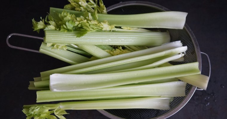 Celery Juice For Clear Skin and Acne