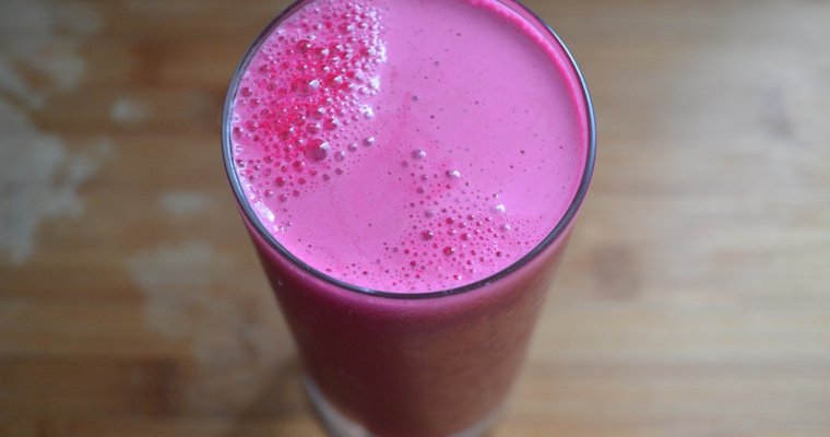 Beets, Apple and Cucumber Detox Smoothie