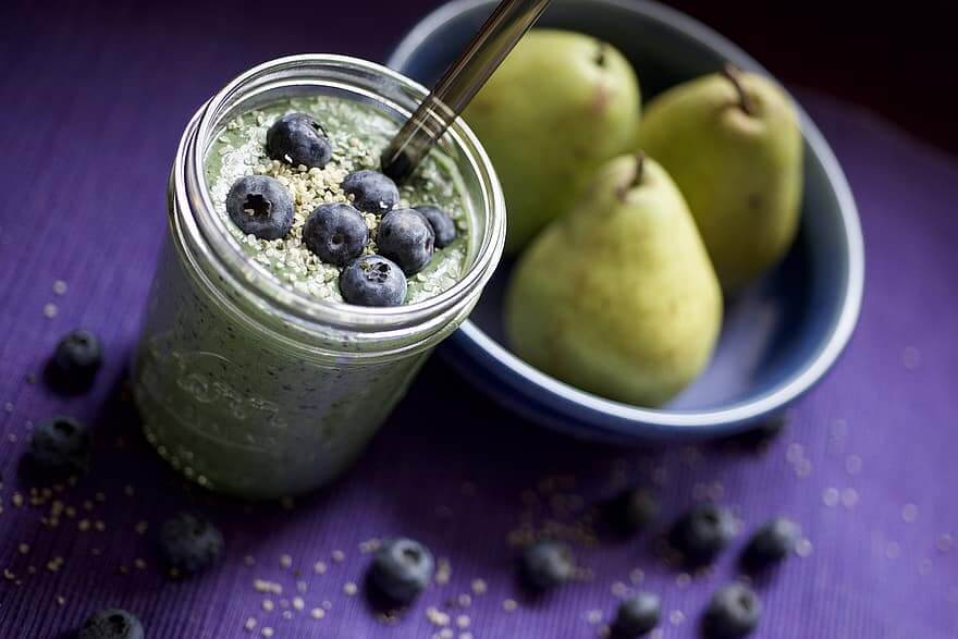 blueberry, egg, pear smoothie for weight loss