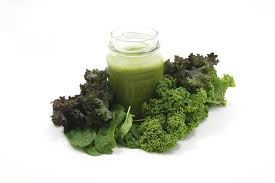 kale mint coconut smoothie for acne