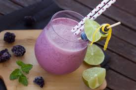 blueberry green tea smoothie for energy