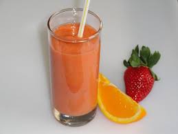 grapefruit oranges and strawberry smoothie to fight acne
