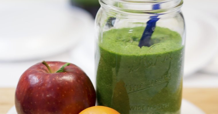 ENERGIZING GREEN GINGER SMOOTHIE