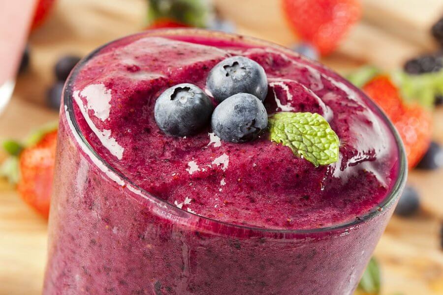 tart berry smoothie for acne