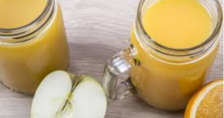 Apple and Orange Smoothie for Constipation