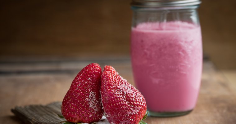 Strawberry Blueberry Smoothie for Constipation