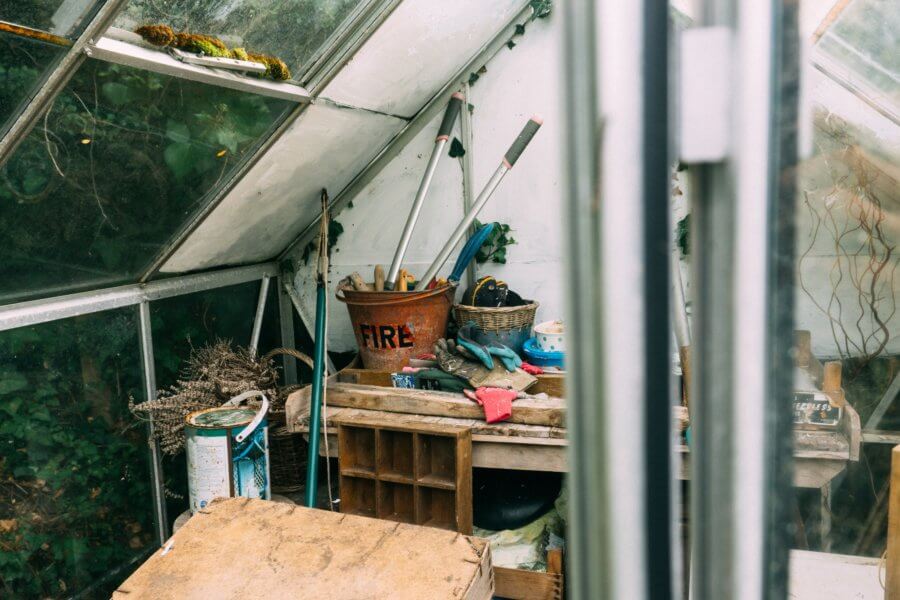 20 free diy greenhouse plans