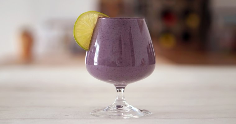 Acai Smoothie for Acne Control and Clear Skin