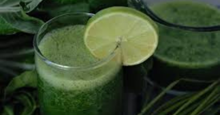 Healthy Gut Avocado, Greens and Grape Seed Smoothie