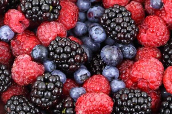 berries healthiest foods for women