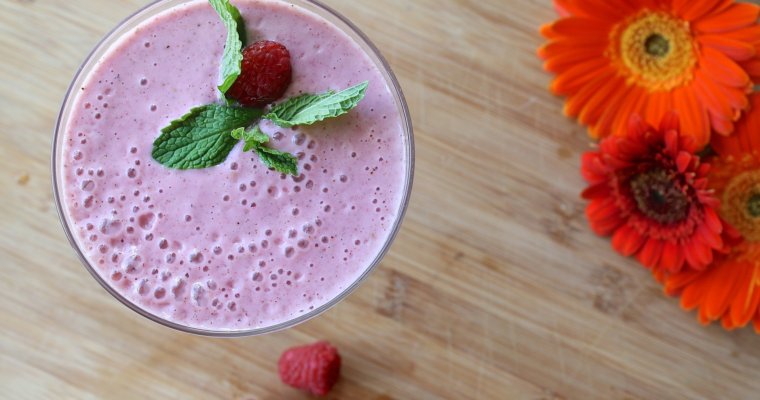 Berry Oat Smoothie for Weight Loss