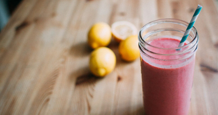 Blueberry Protein Weight Loss Breakfast Smoothie