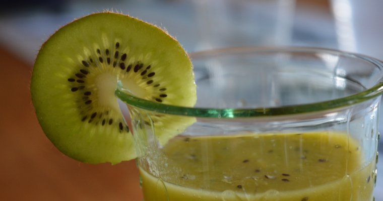 Kiwi Detox Smoothie