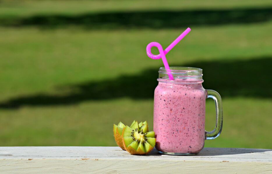 gut healing raspberry smoothie