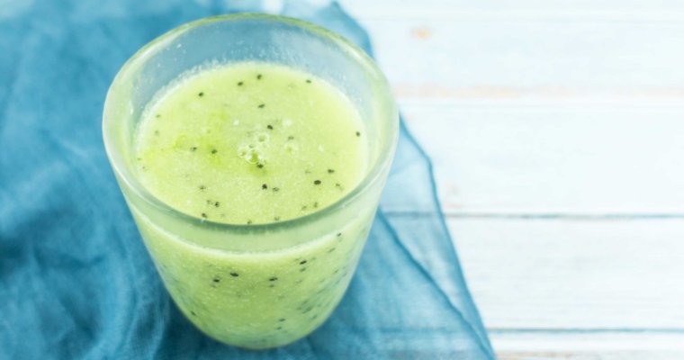 Sore Throat Relief with a Green Smoothie