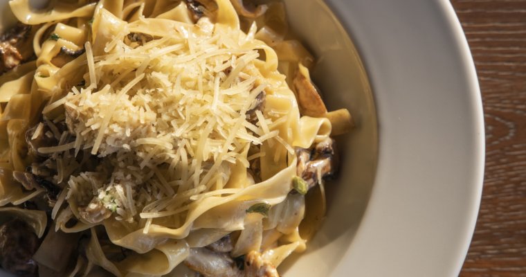 Pasta with Sauteed Mushrooms, Parsley, and Sage