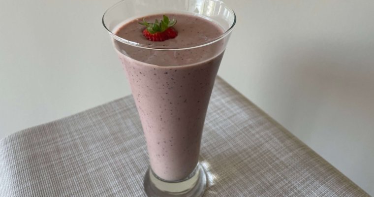 Post Workout Smoothie to Refuel Sore Muscles