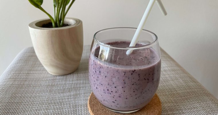 Blueberry Banana Recovery Smoothie