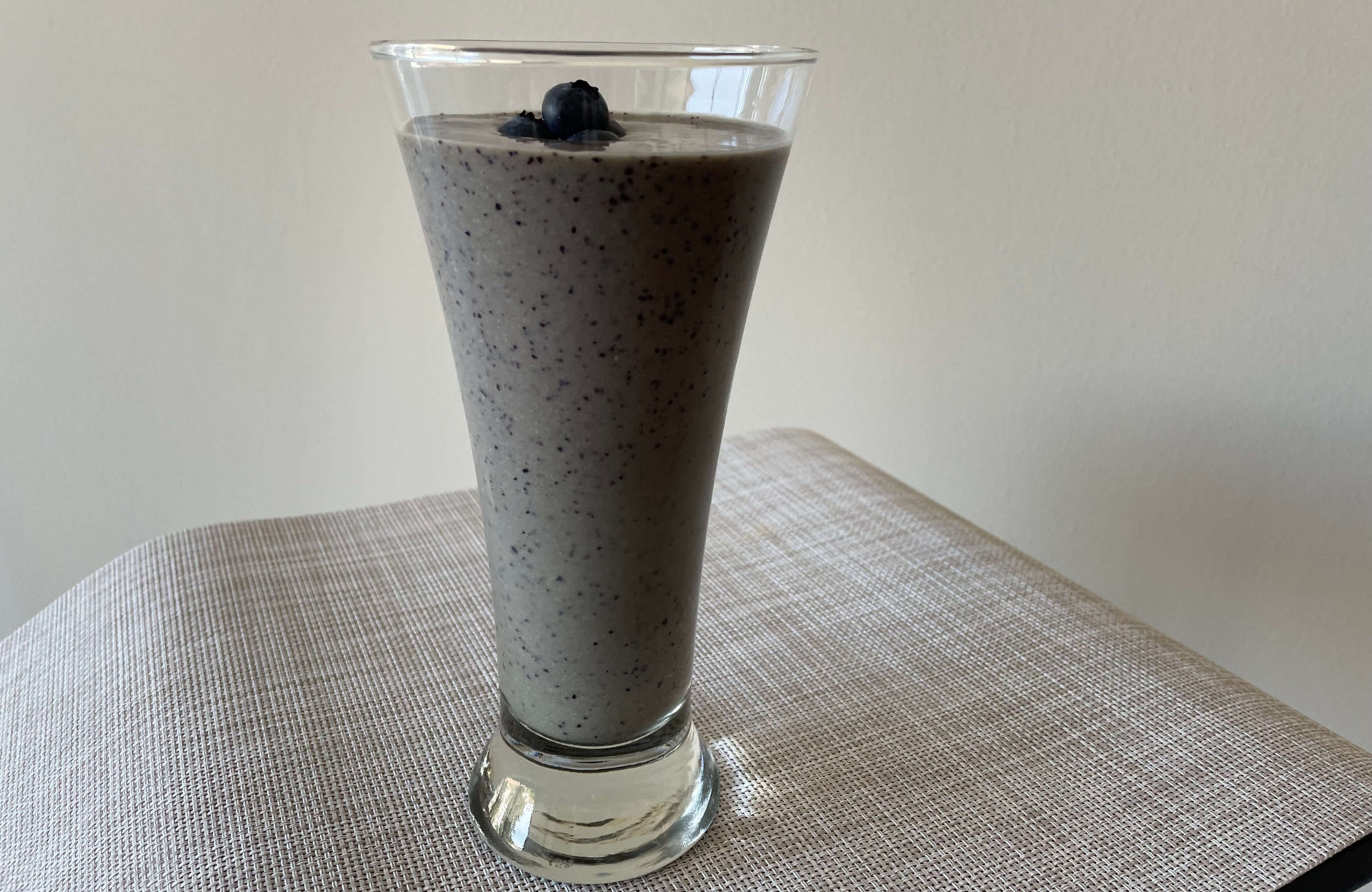 post workout blueberry smoothie