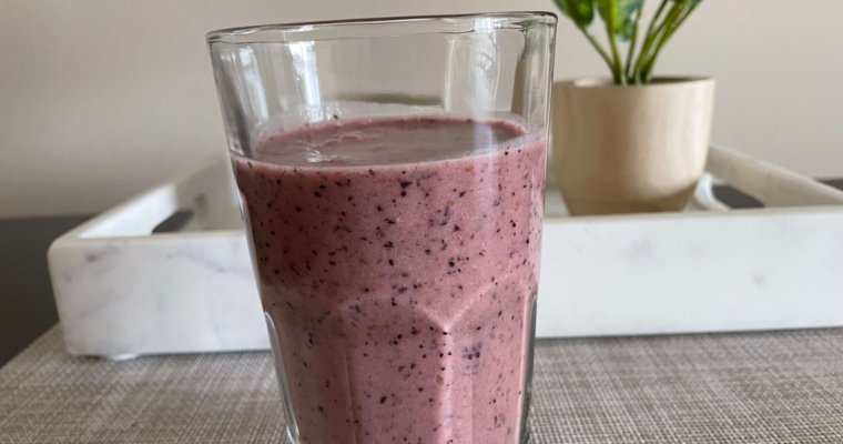 Ashwagandha Strength Blueberry Smoothie