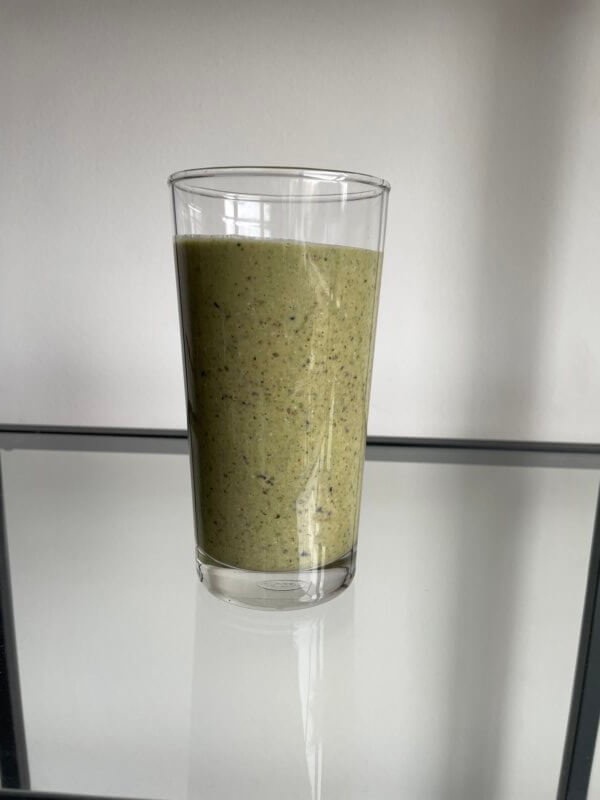 healthy pineapple, blueberry, spinach and hemp seed smoothie