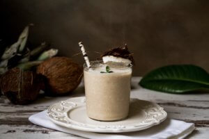 Healthy coconut and chocolate breakfast smoothie - 50friendly.com