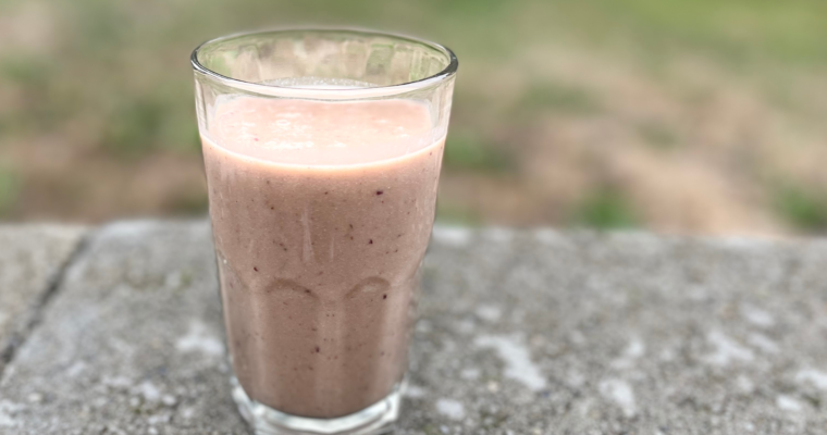 Strawberry Banana Sunflower Seed Energy Smoothie