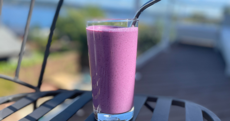 Mixed Berry Protein Smoothie