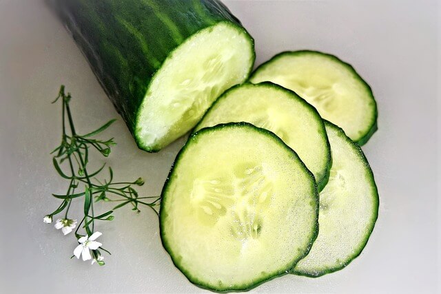 cucumber to help control acne