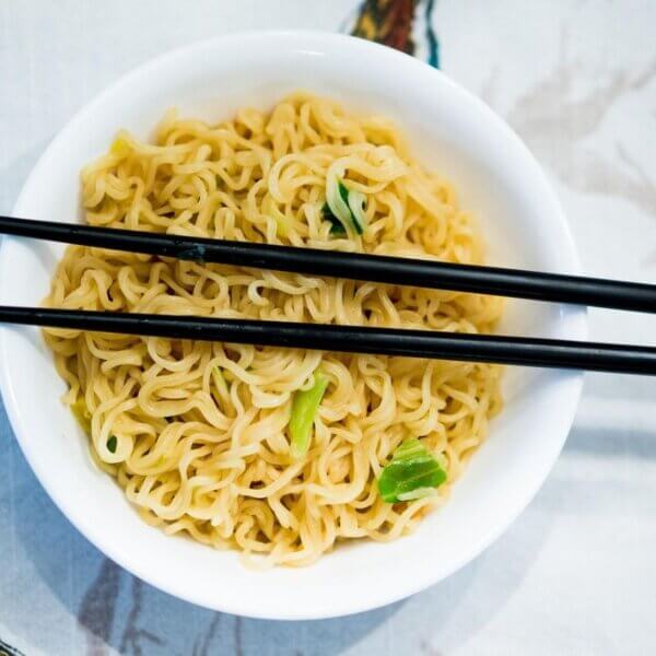 The Ramen Glow-Up: How to Lose 6-10 Pounds Safely and Without Breaking The Bank